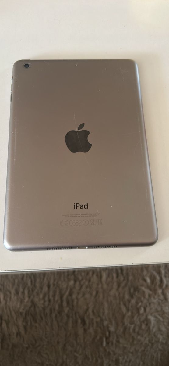 Apple Tablet PC: Ipad mini 2 – Gebraucht aus Boswil von Macbook01 1