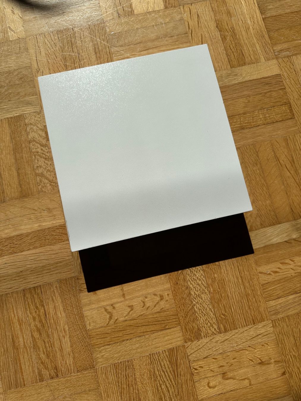 Regale: Wandtablar weiss, quadratisch – Gebraucht aus Bern von sif_kk9p