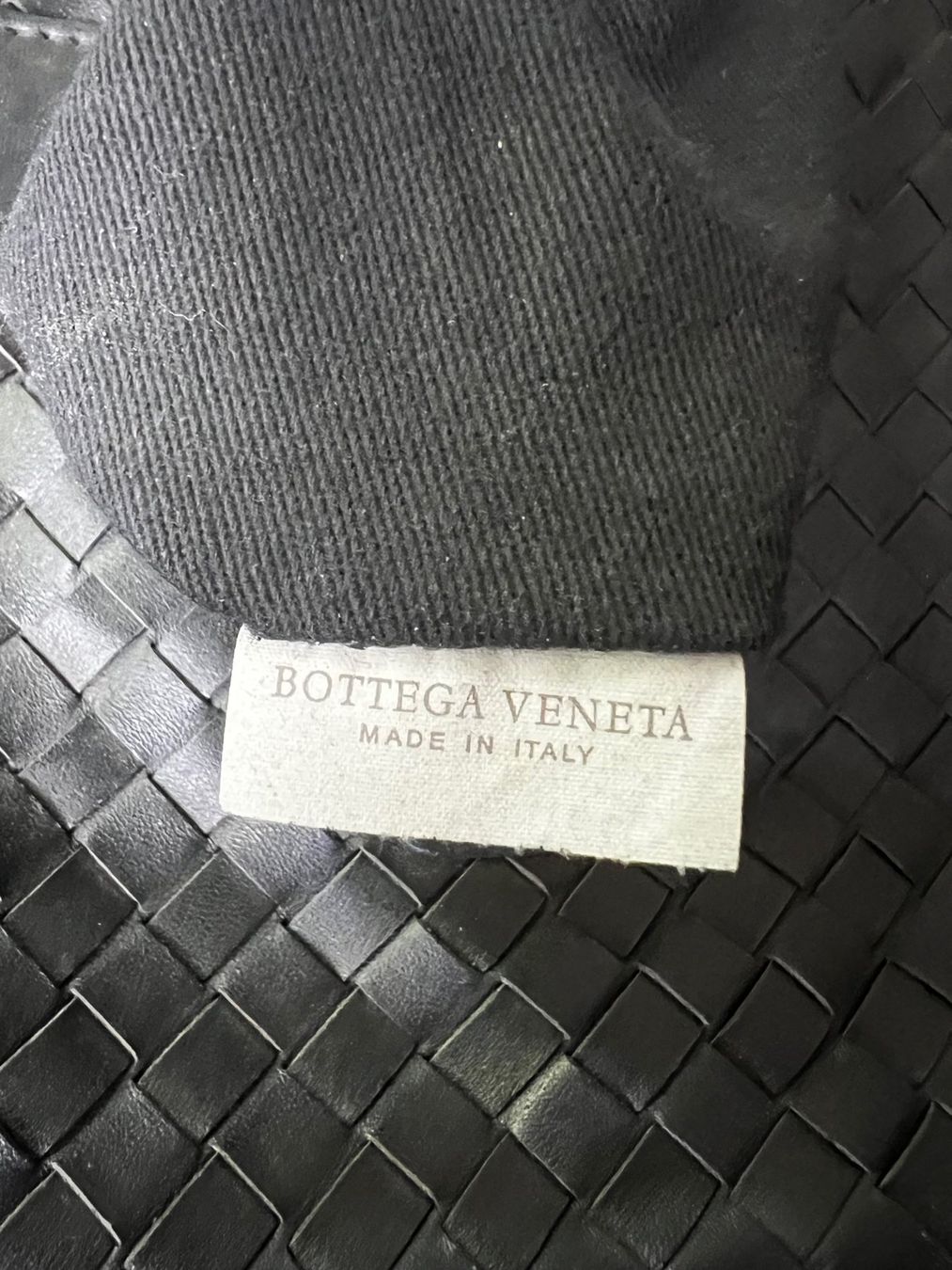 Bottega Veneta Taschen: Bottega Veneta Weekend Zip Bag – Gebraucht aus Biel/Bienne von sami0788480082 7