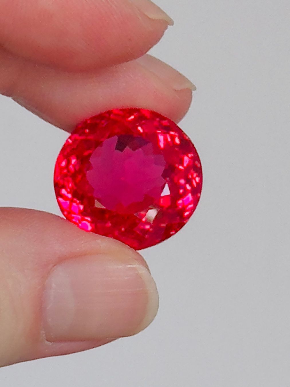 Pietre preziose: 29.45 Ct Certified Loose Gem – Nuovo e nell'imballaggio originale da Genève venduto da AWWA 8