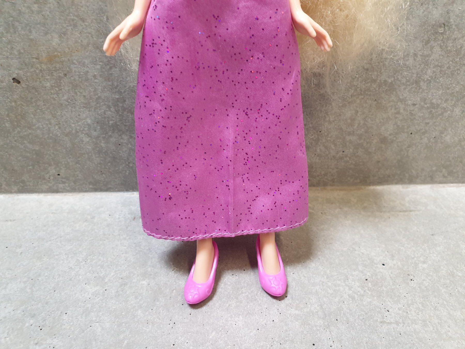 Disney Bambole: Poupée Raiponce, gamme Disney Princesses – Usato da Fribourg venduto da fripons 3