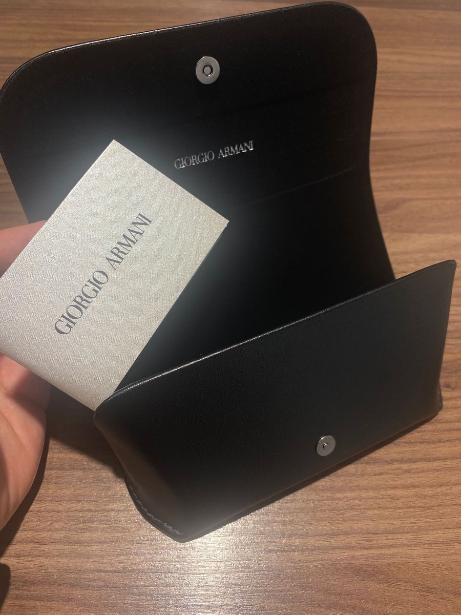 Altro in  Abbigliamento & Accessori: Giorgio Armani Brillenetui – Nuovo (secondo la descrizione) da Zürich venduto da jko_t6cx