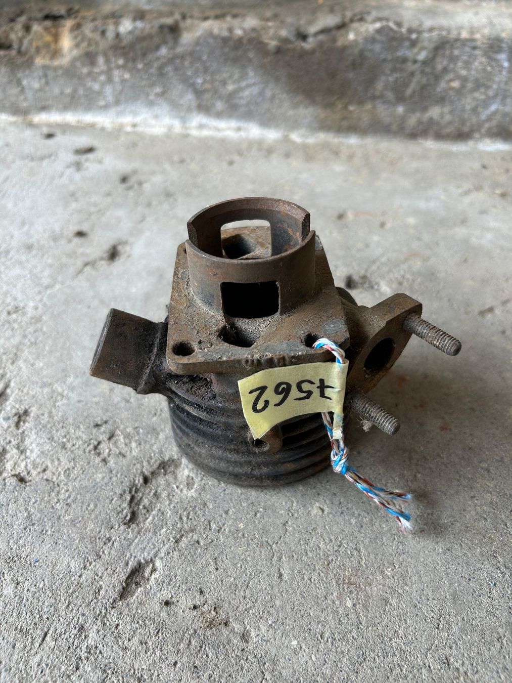 Sachs Mofa-Ersatzteile: Sachs 503 Handschalter Mofa Zylinder – Defekt aus Fahrni b. Thun von berger_tuning34