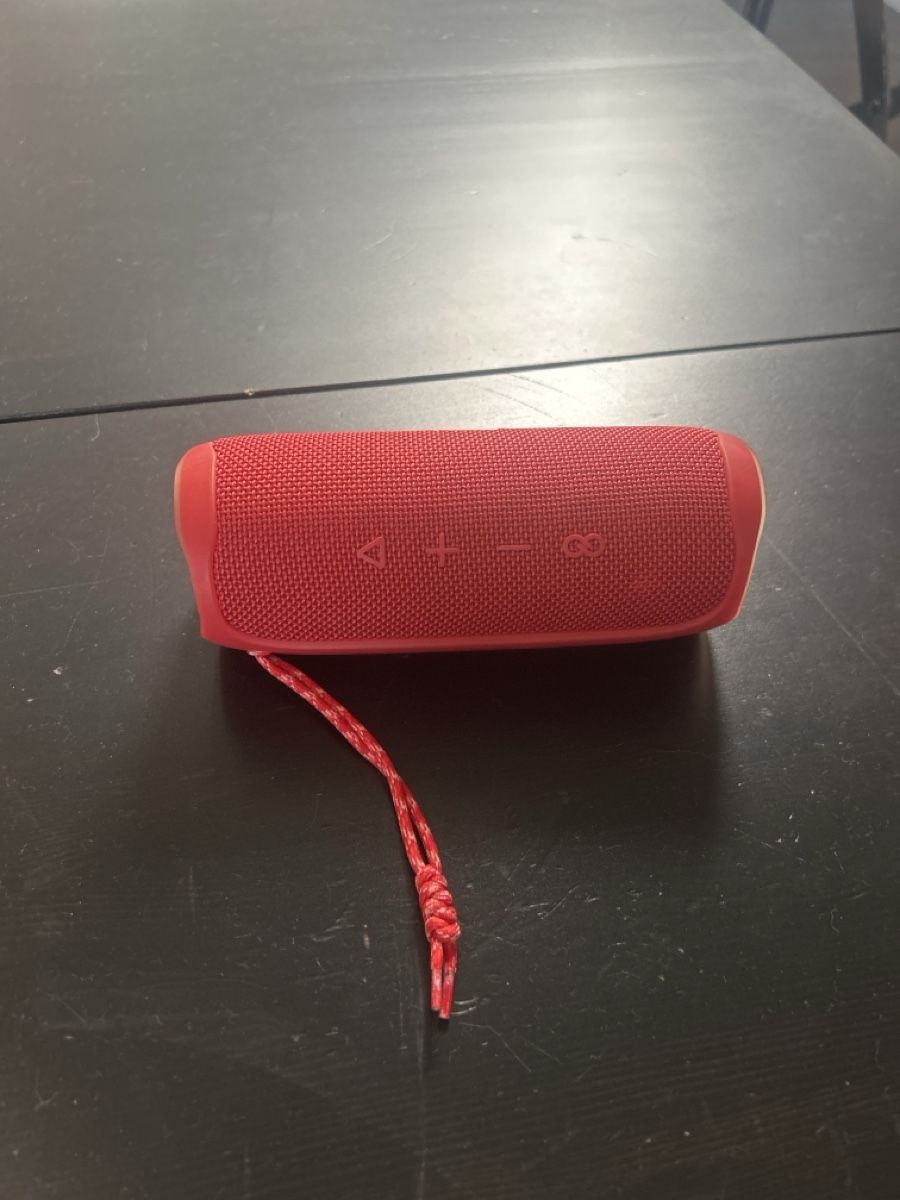JBL Casse acustiche: JBL Flip 5 rot Lautsprecher – Usato da Niederweningen venduto da nitschkephotography
