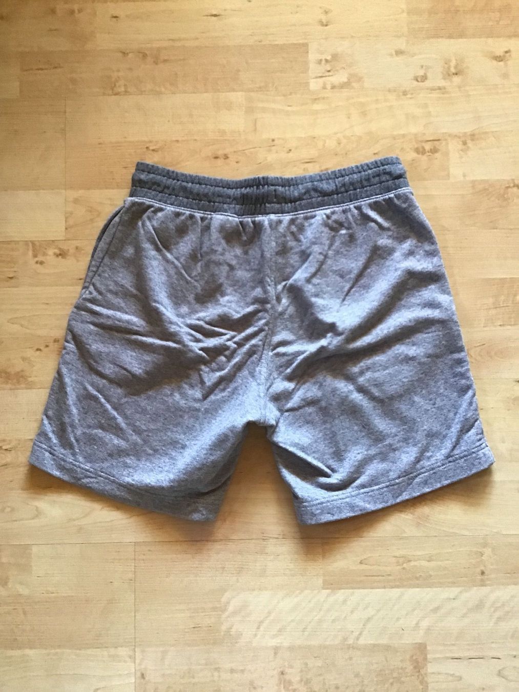 H&M Pantaloni: Kurze Hose "Basic" Gr. S... – Usato da Uetendorf venduto da Koh0 1
