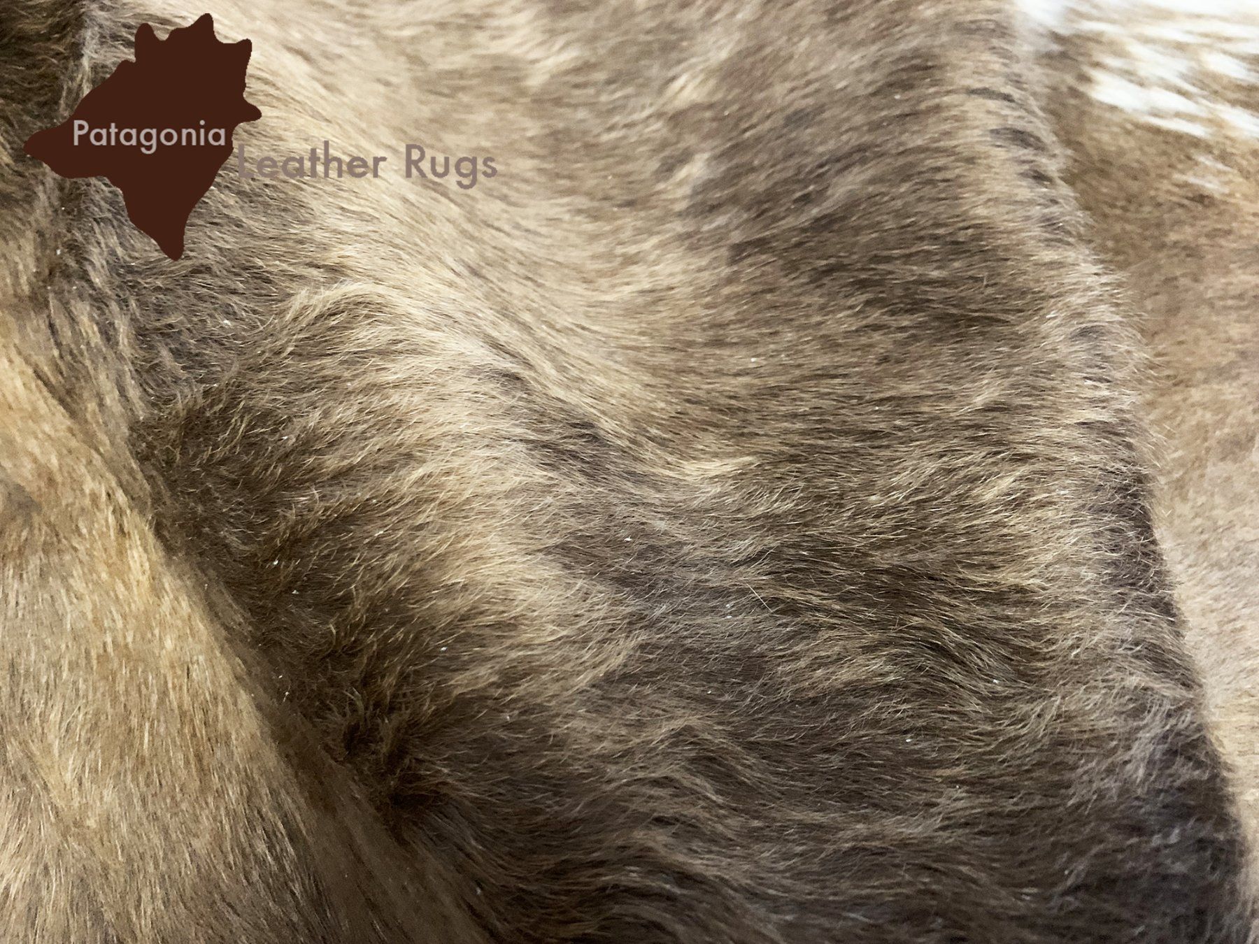 Tappeti: echtes Kuhfell Teppich Alpen – Nuovo e nell'imballaggio originale da Arbedo venduto da patagonialeatherrugs 2