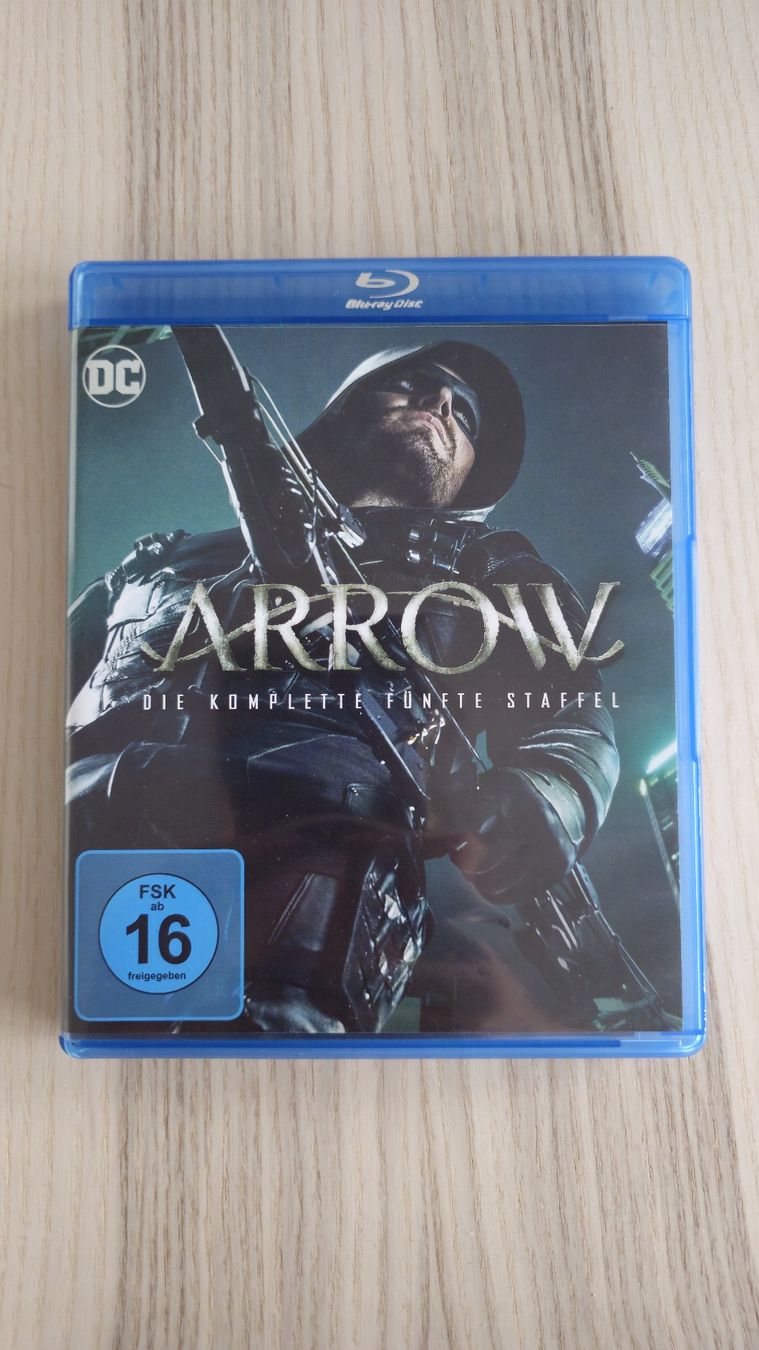 Tutti i DVDs: Arrow Staffel 5 Blu-Ray – Usato da Urtenen-Schönbühl venduto da Joeelzurs