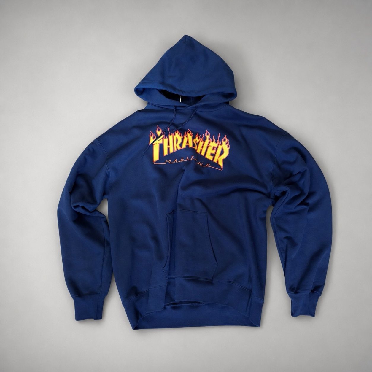 Pullover & Sweatshirts: Vintage Y2K Thrasher Pullover – Gebraucht aus Bern von fed_cc82