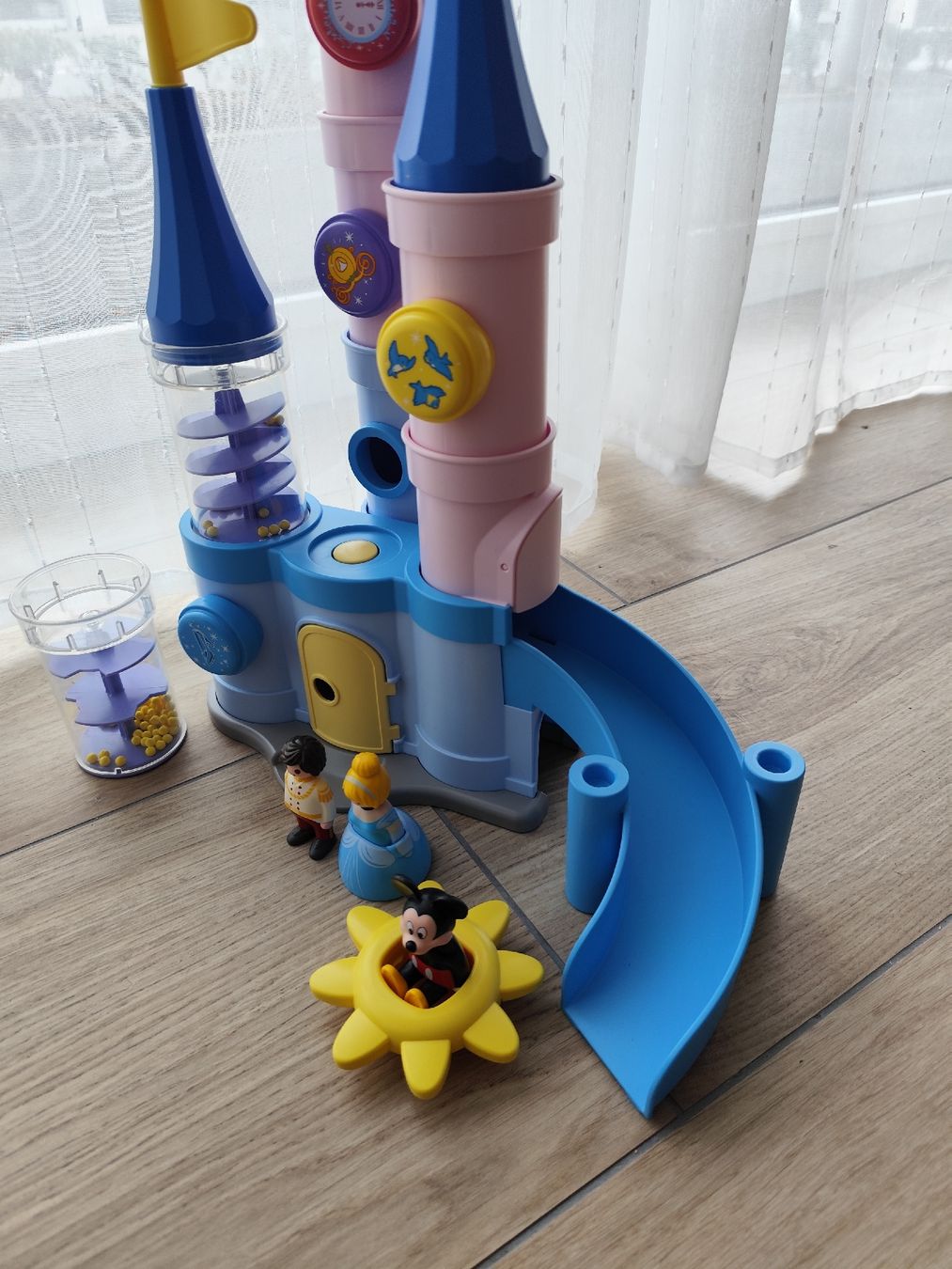 Playmobil Giocattoli: Playmobil Junior Disney Schloss plus Mickey Maus – Usato da Tägerwilen venduto da Sarahli01 5