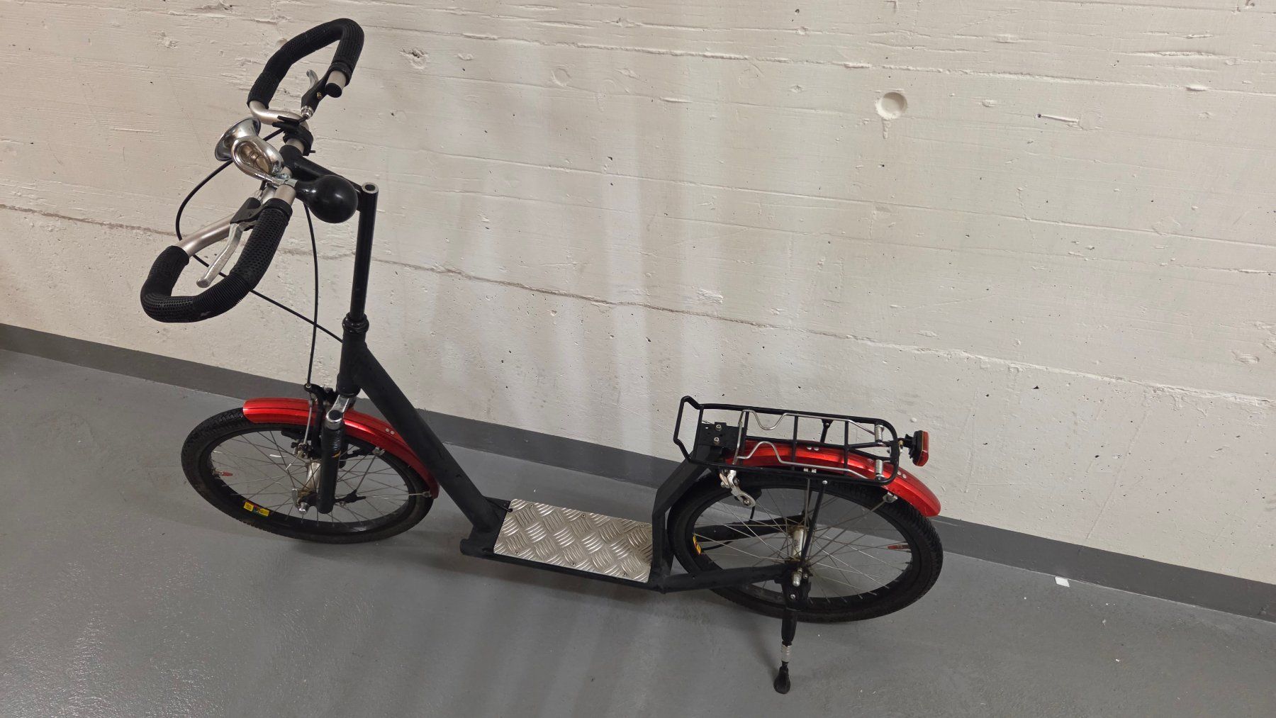 Kickboard: Trottinett – Usato da Aarau venduto da IJac