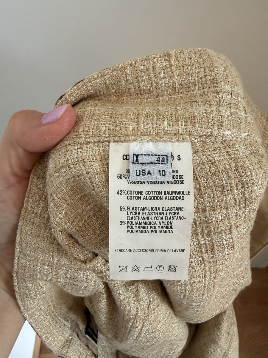 Roberto Cavalli Pantalons: Class Roberto Cavalli Shorts beige – D'occasion à Zürich par ana.vla 5