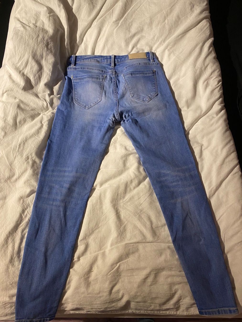 Pantaloni: Jeans slim très bon état – Usato da Porrentruy venduto da fee_24 1
