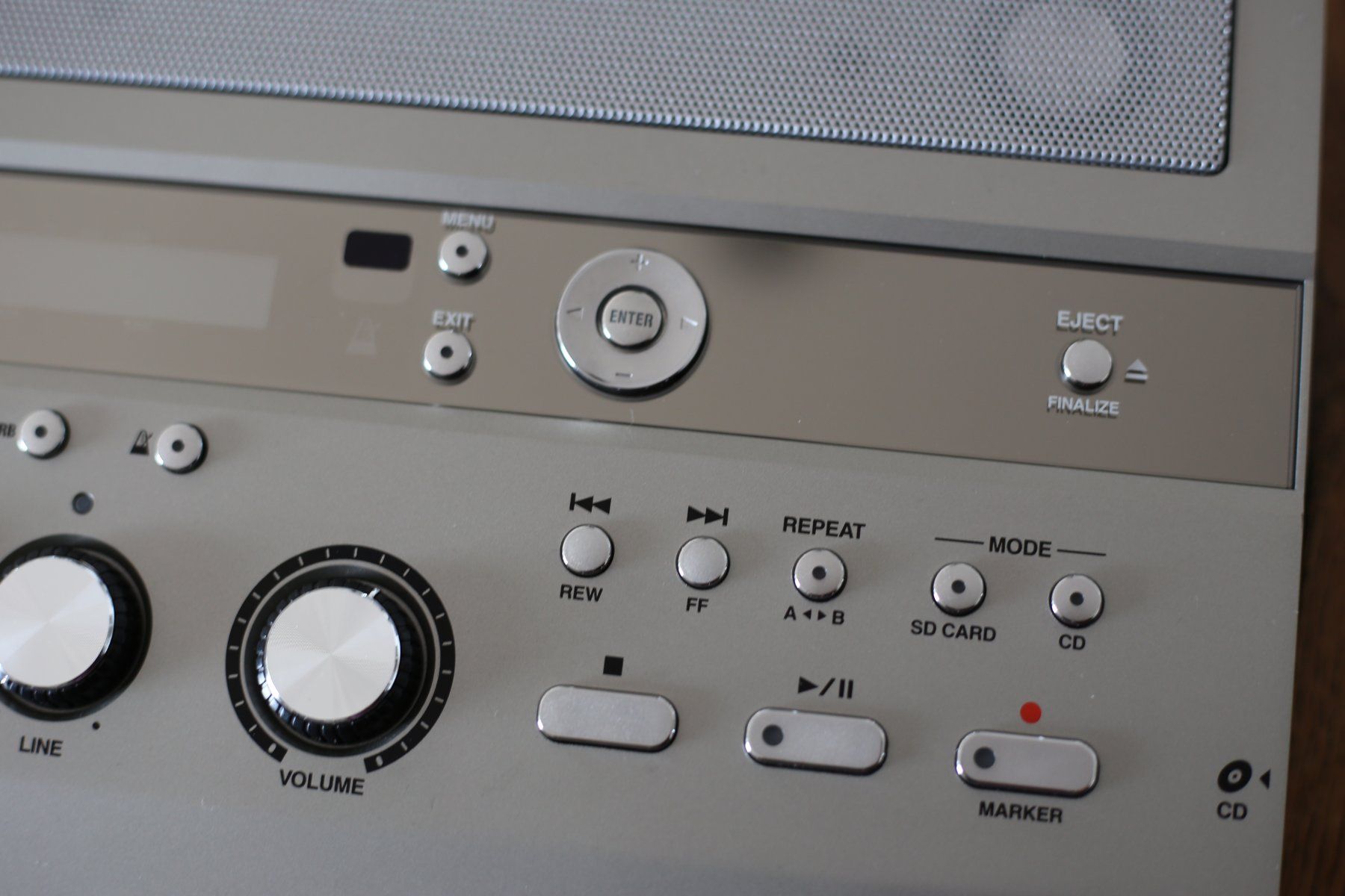 Roland Registratori: Roland CD-2e CD Recorder – Usato da Ruswil venduto da deb_w5rv 6