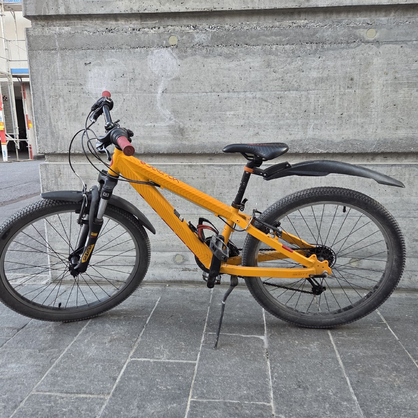 Scott Biciclette: Scott Bike Voltage JR 24 Zoll – Nuovo (secondo la descrizione) da Davos Platz venduto da nicoletta06