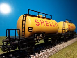 2 x Märklin 4502 __ SHELL Kesselwagen __ metall __ Spur H0
