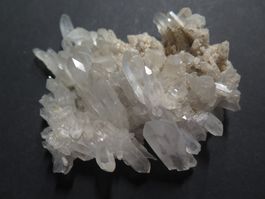 Quarz mit Doppelendern auf Matrix von Madagaskar ca. 130 gr.