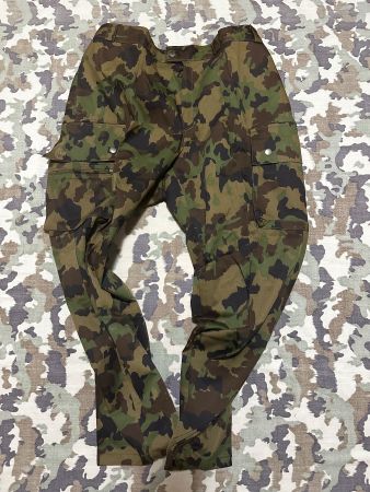 Neuwertige TAZ 90 Armee Militär Hosen 52 76 Pantalons Hose