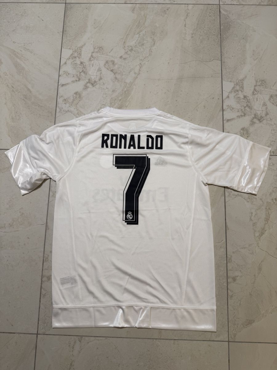 Adidas Canottiere & Pantaloni: Real Madrid Trikot Ronaldo #7 – Nuovo (secondo la descrizione) da Bronschhofen venduto da leo_99hp 1