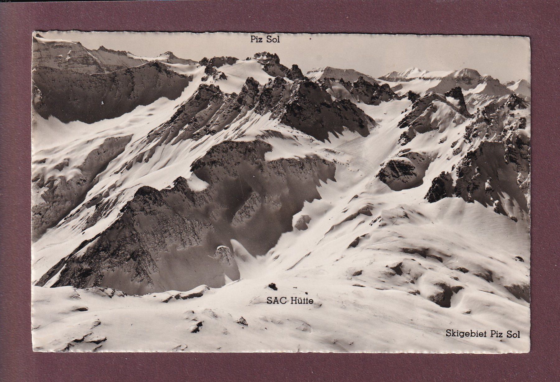 Cartoline postali: PIZ SOL - Skigebiet - Hütte – Usato da Pully venduto da nicecards