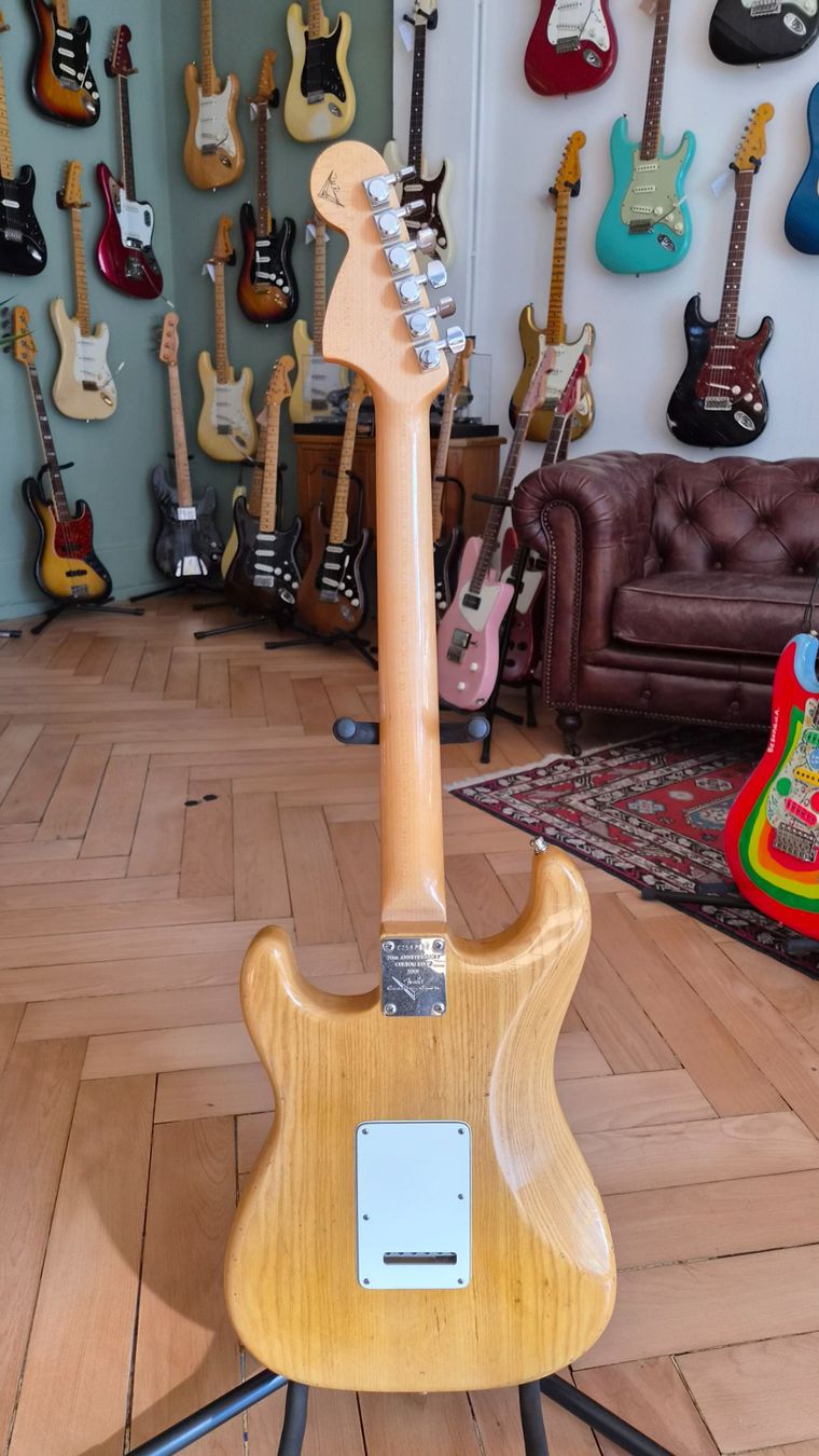 Fender Instruments de musique: Fender Stratocaster Masterbuilt Custom – D'occasion à pieterlen par AntonelloGuitars 3
