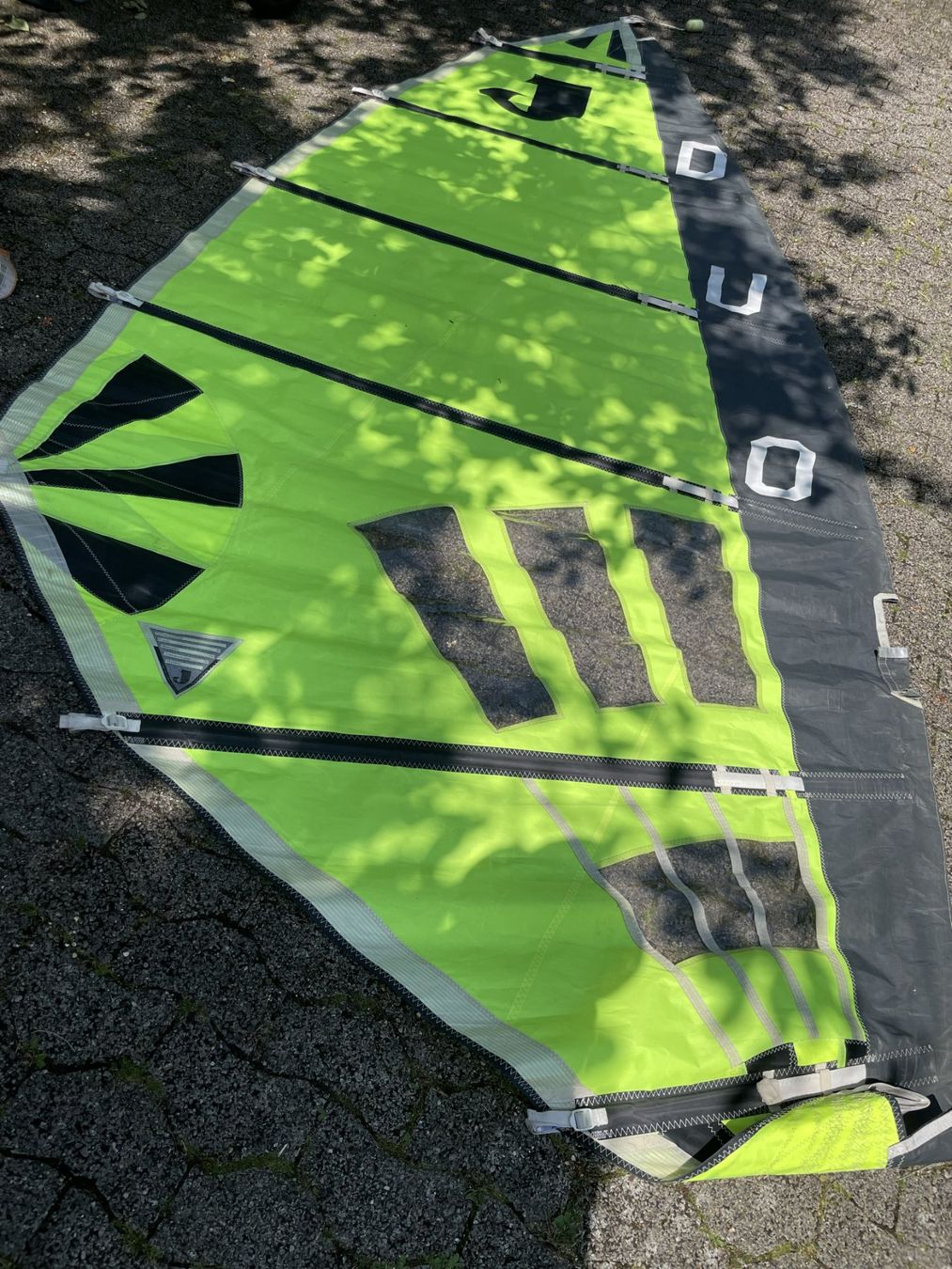 Surf: Surfsegel Speedline 5.9 m2 – Usato da Maur venduto da Meerholzwurm