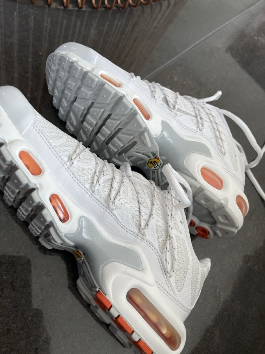 Nike Chaussures hommes: Nike Air Max Plus Utility Grösse 36.5  – Neuf avec emballage d'origine à Trimmis par Subburbia 2