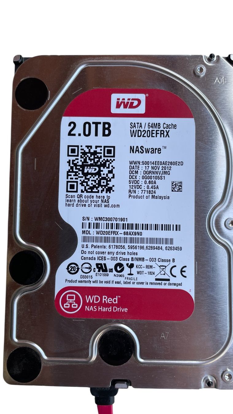WD Red NAS Hard Drive 2TB, inkl. Datenkabel , Top Zustand! (Gebraucht ...