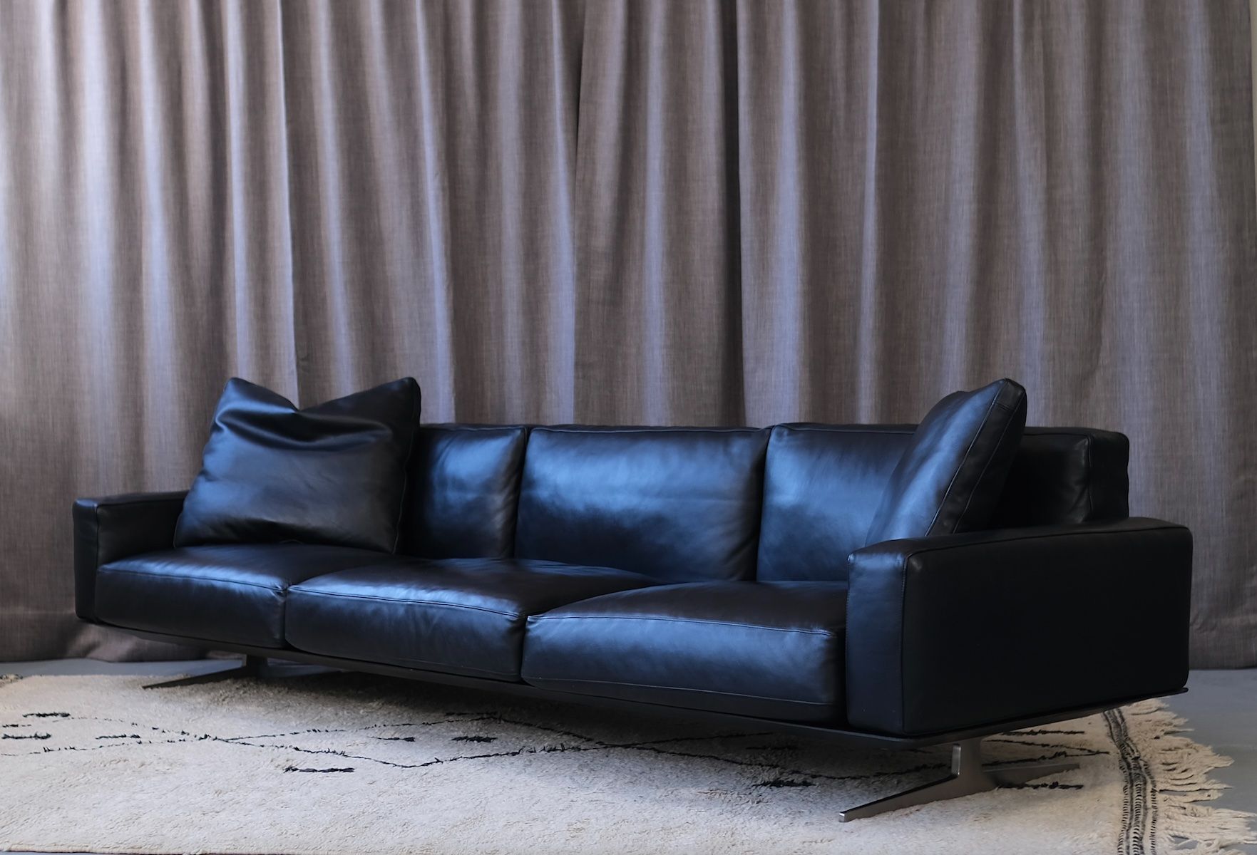 Flexform Divani: Flexform Soft Dream Sofa / 3 Seater by Antonio Citterio – Usato da Bern venduto da Zmodern_CON 1
