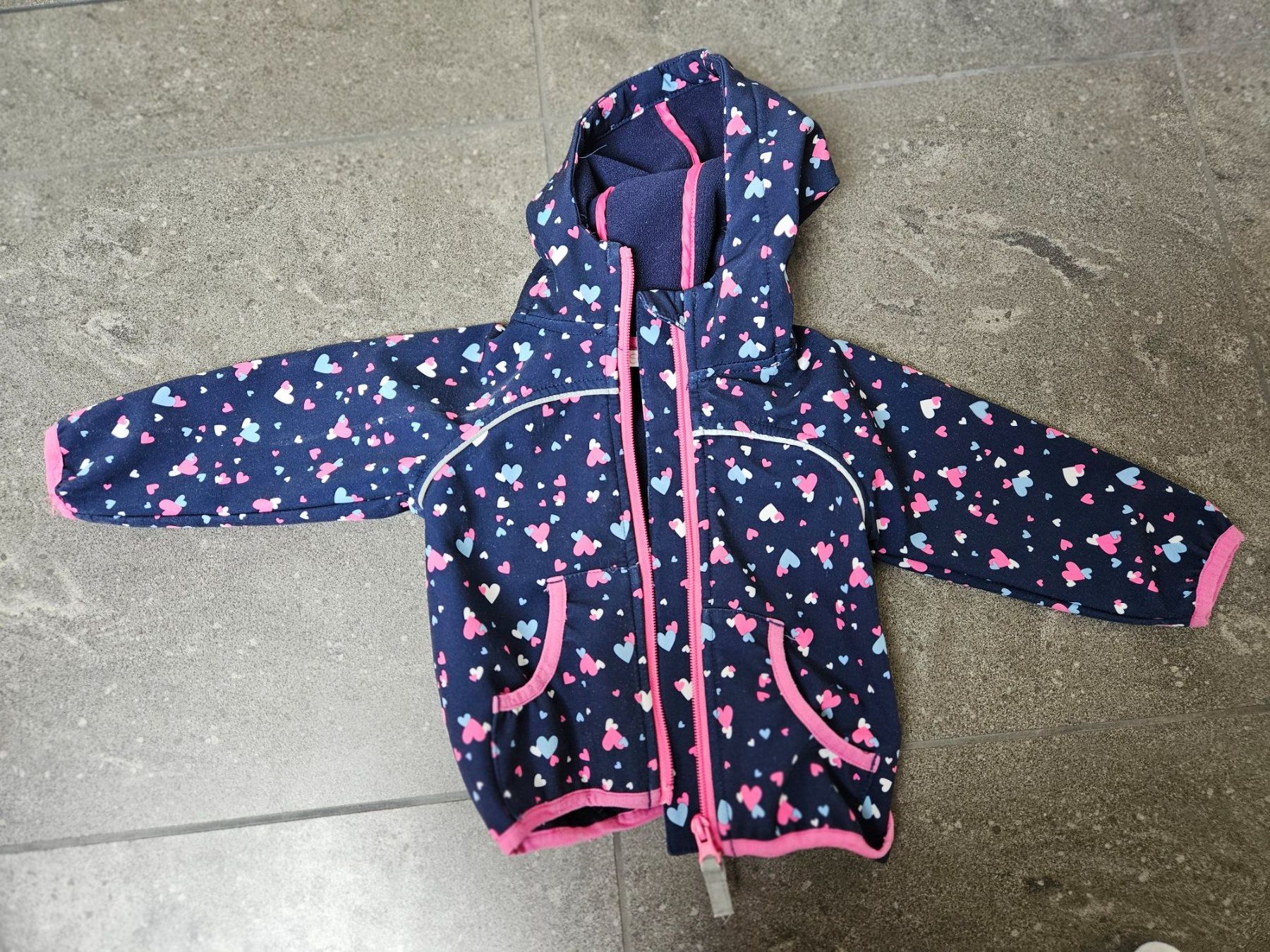 Giacche & Cappotti: Mädchen Fleece Jacke mit Herzen, Grösse 80 – Usato da Sempach venduto da Bebla10