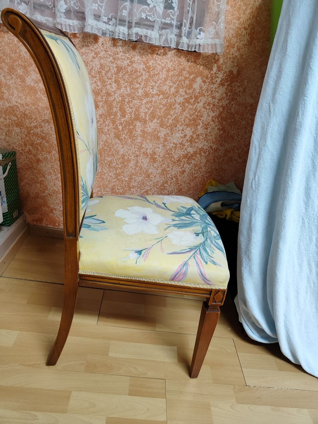 Sedie: 3 SELVA Stühle inkl Hussen – Usato da Langnau am Albis venduto da Judithsebi 2