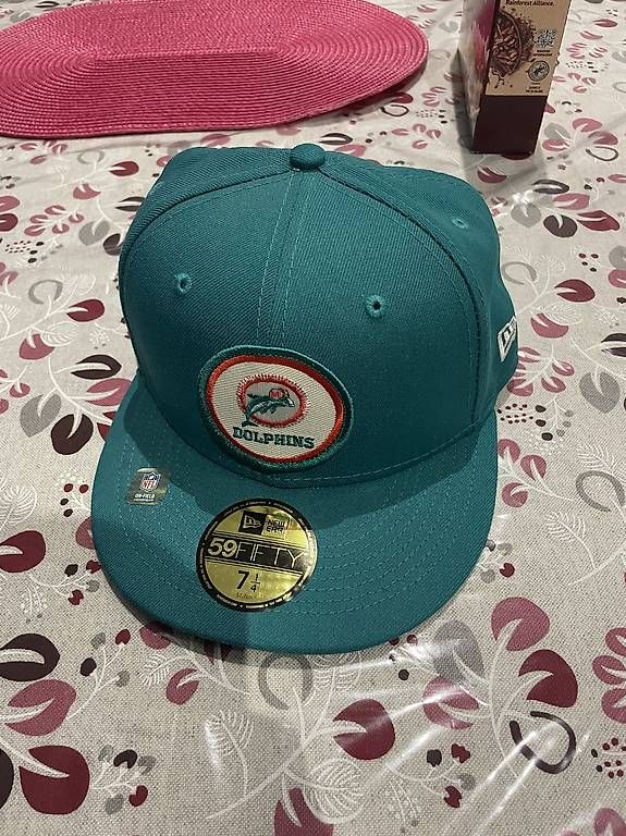 NFL Hüte, Mützen & Caps: New era fitted cap - miami dolphins – Gebraucht aus Biasca von fedescara