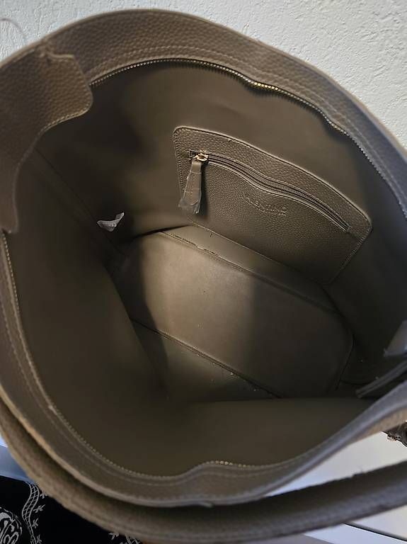 Borse da donna: Valentino Shopper – Usato da Seewen SZ venduto da ik88 1