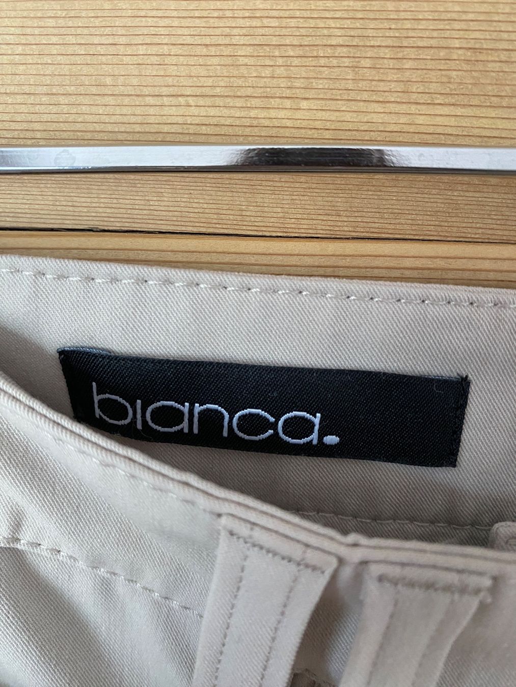 Pantaloni: Damen Hose beige ca. Grösse 38/40 – Usato da Balgach venduto da liv_s9xj 1