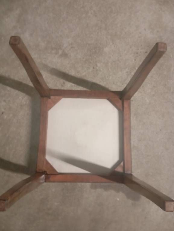 Sgabelli: Gobelin Hocker – Usato da Basel venduto da Petergunn 2