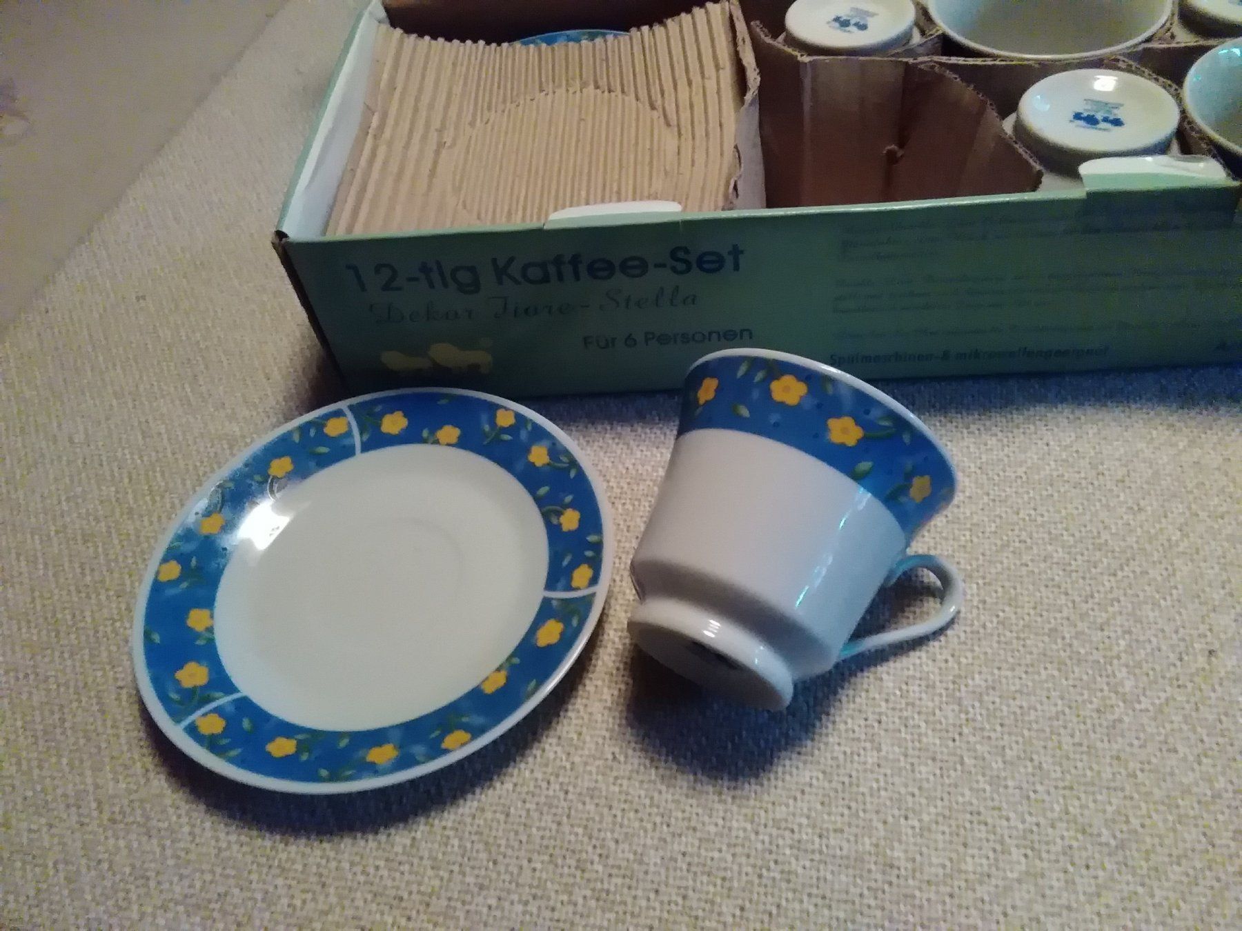 Tassen: Kaffee-Set, 12-teilig – Gebraucht aus Neuenhof von elRey123