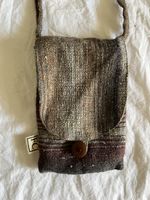 kleine Umhängetasche Stoffmuster braun