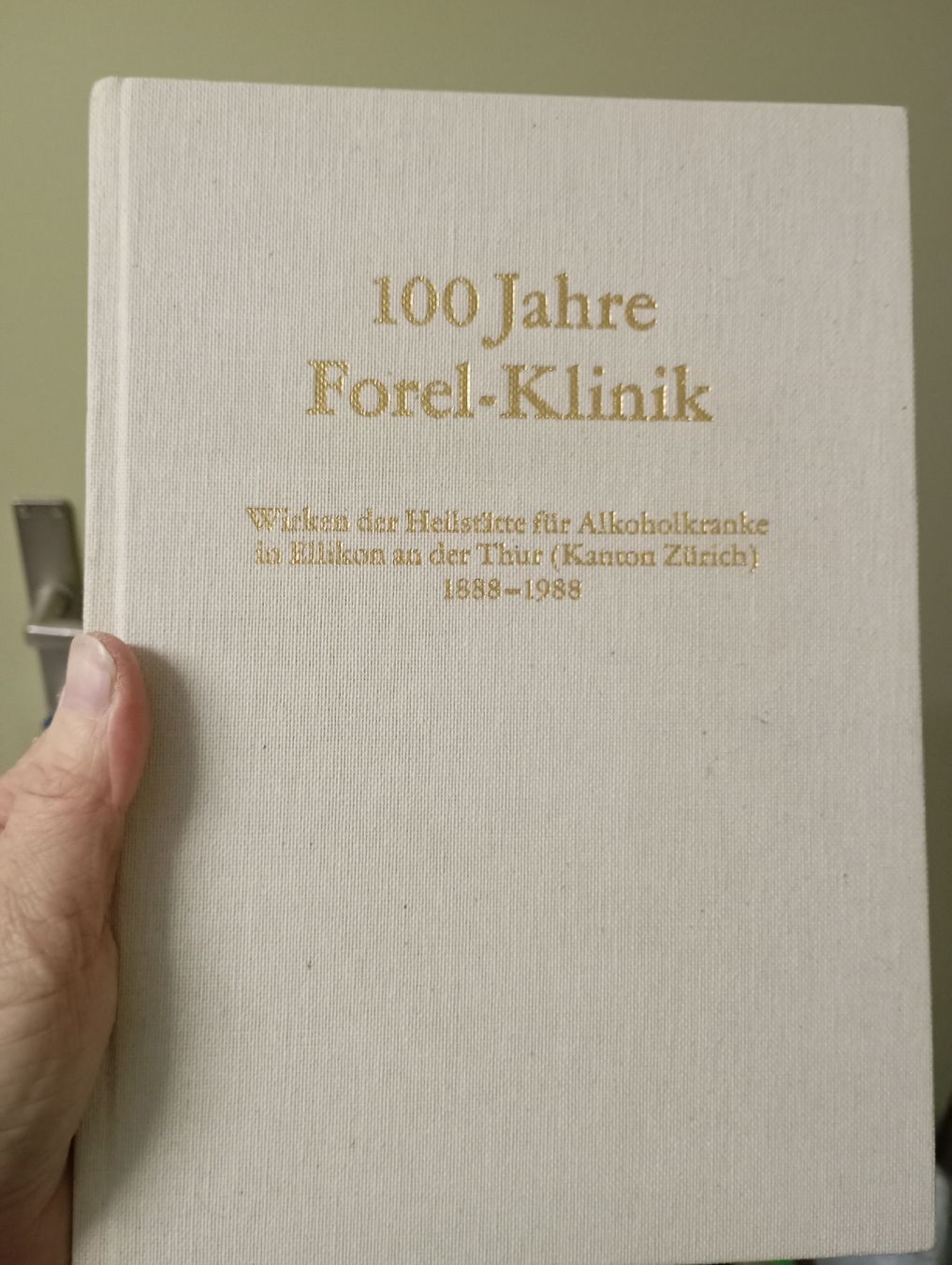 Libri: Buch 100 Jahre Forel-Klinik – Nuovo (secondo la descrizione) da Frauenfeld venduto da Sak_r7cg