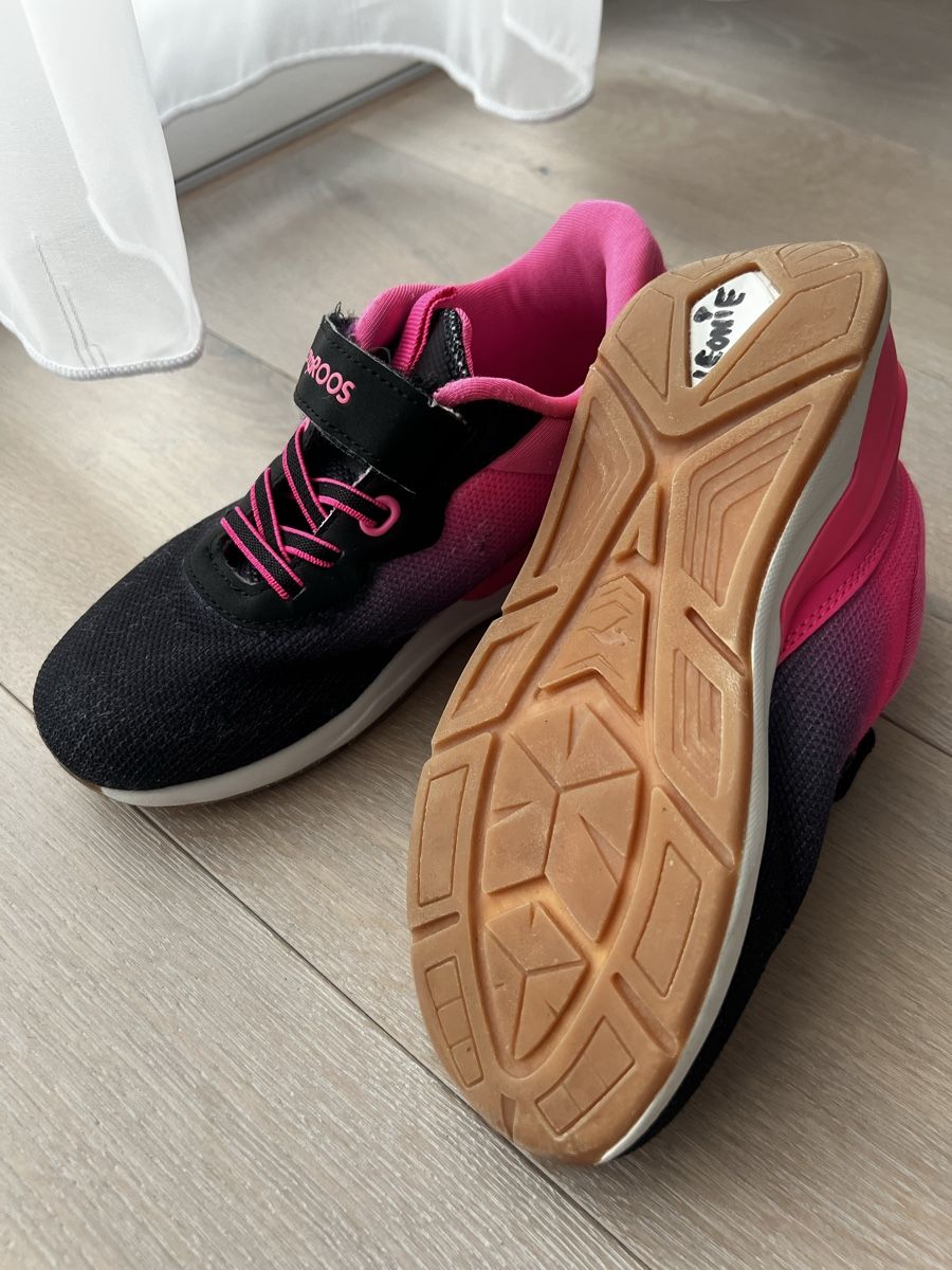 Scarpe per ragazzi: KangaROOS Mädchen Hallenschuhe - Gr. EU 31 – Nuovo (secondo la descrizione) da Frick venduto da bla_zt9f 2