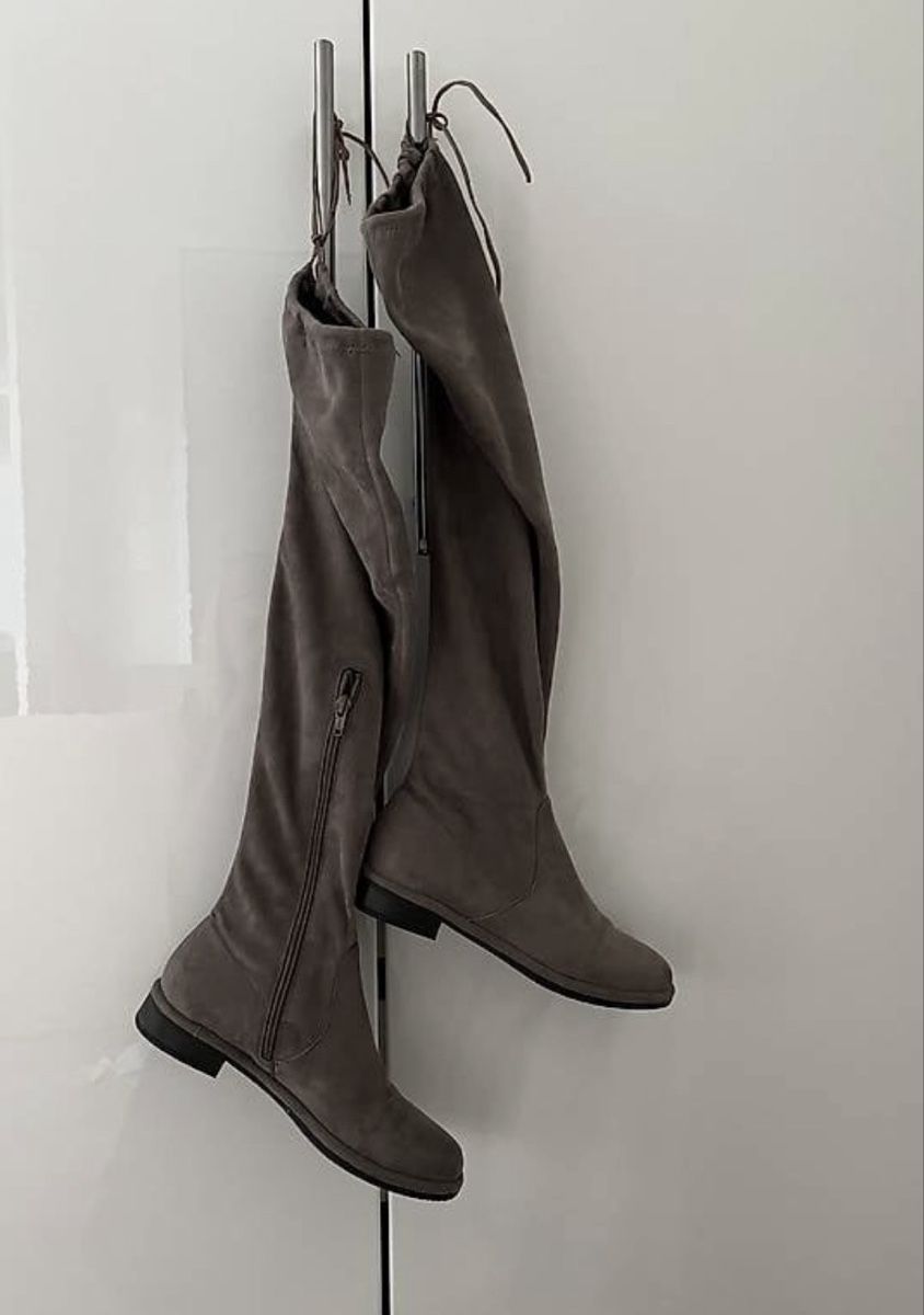 Chaussures femmes: Overknee-Stiefel – D'occasion à Dietikon par Mischi2167