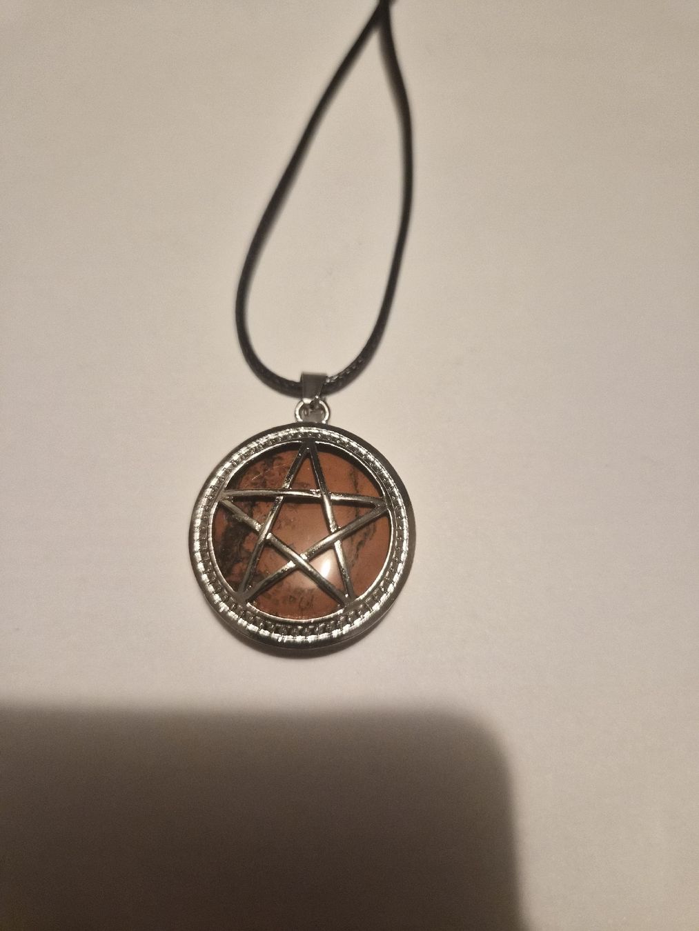 Catenine: collier pentacle – Nuovo (secondo la descrizione) da Senèdes venduto da hen_fw8b