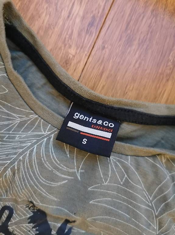 T-shirt: T-Shirt Grösse S – Usato da Tägerschen venduto da mamirockt 1