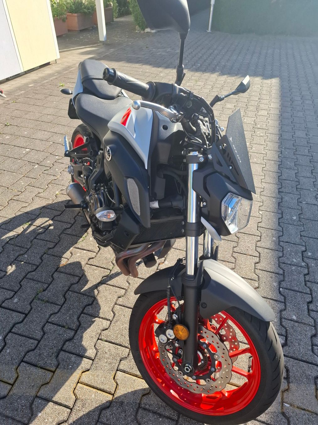 Yamaha Route: Yamaha MT 07 – D'occasion à Hagenbuch ZH par RoumanV 2