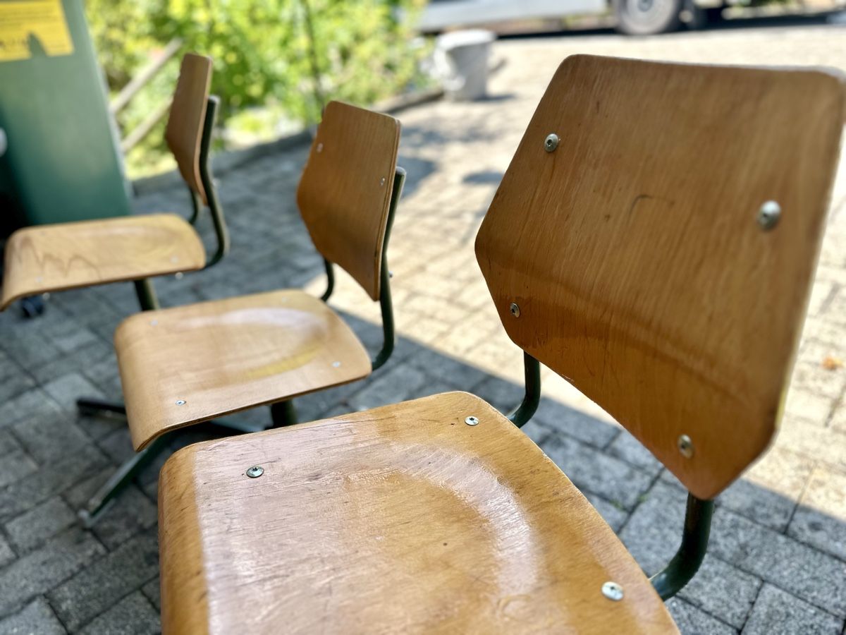 Embru Stühle: 3 x Kinderstuhl, Schulstuhl, Embru  – Gebraucht aus Altstätten SG von sar_65sw 1