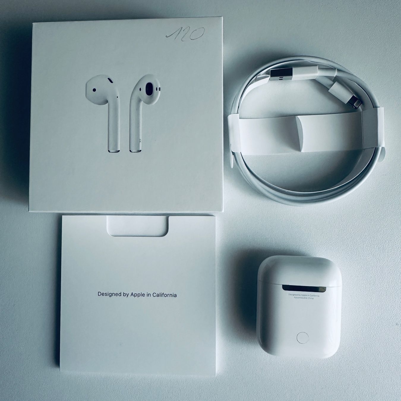 Apple Cuffie: Original Apple AirPods 2 Kopfhörer Wireless & Kabel – Usato da Basel venduto da MY.AIRPODS.SHOP