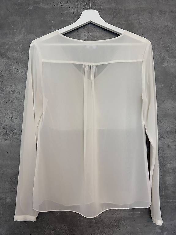 Maddison Blusen: Bluse Maddison Grösse 38/M – Gebraucht aus Niederglatt ZH von Julia_4 3