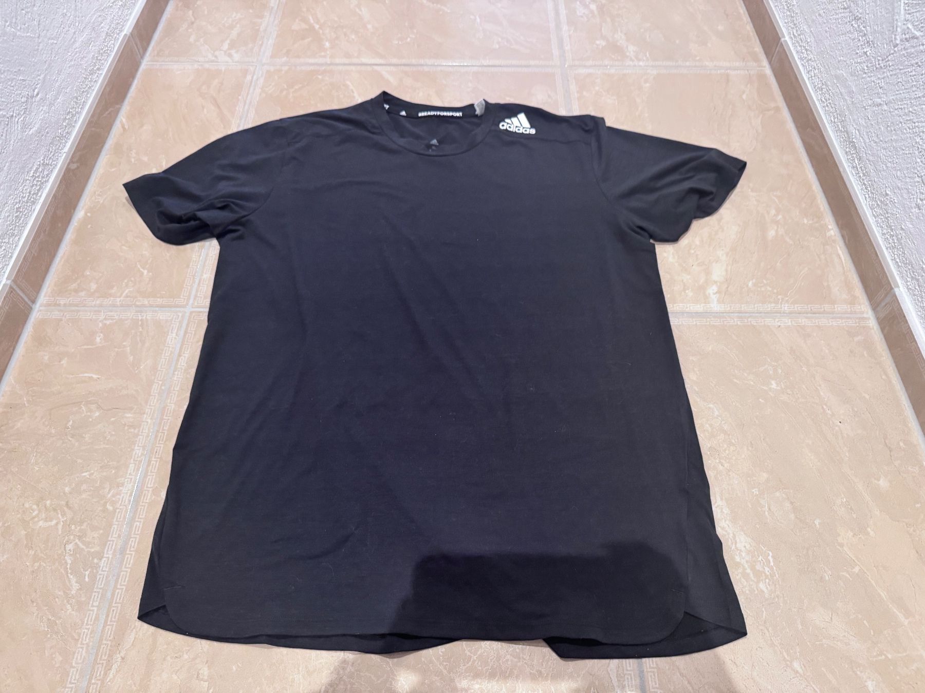 Adidas T-shirt: Adidas Shirt, XL – Usato da Klingnau venduto da Markus14