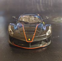 Ferrari La Ferrari Aperta