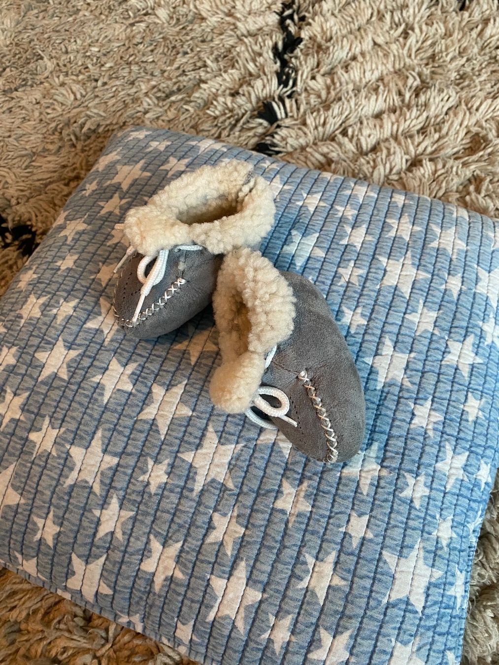 Schuhe für Jungen: Babyschuhe Leder Grösse 17/18 – Gebraucht aus Buchs ZH von crazyhandbaggirl123 1