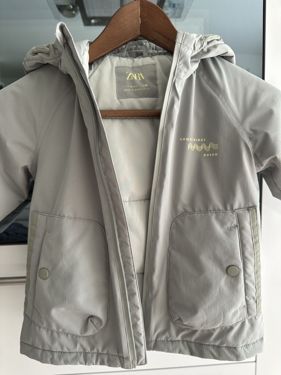 Zara Giacche & Cappotti: ZARA Übergangsjacke Gr. 98 – Usato da Zug venduto da kow_6xr6 5