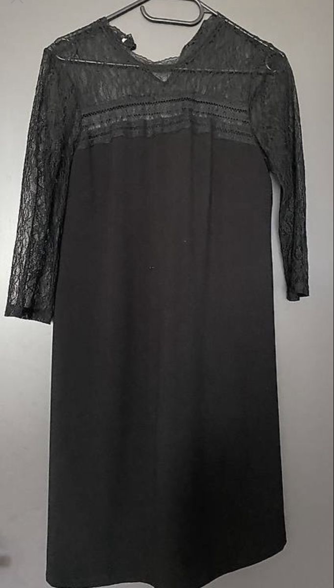 Vestiti: schwarzes Kleid mit Spitze – Usato da Embrach venduto da ale_v5qn 2